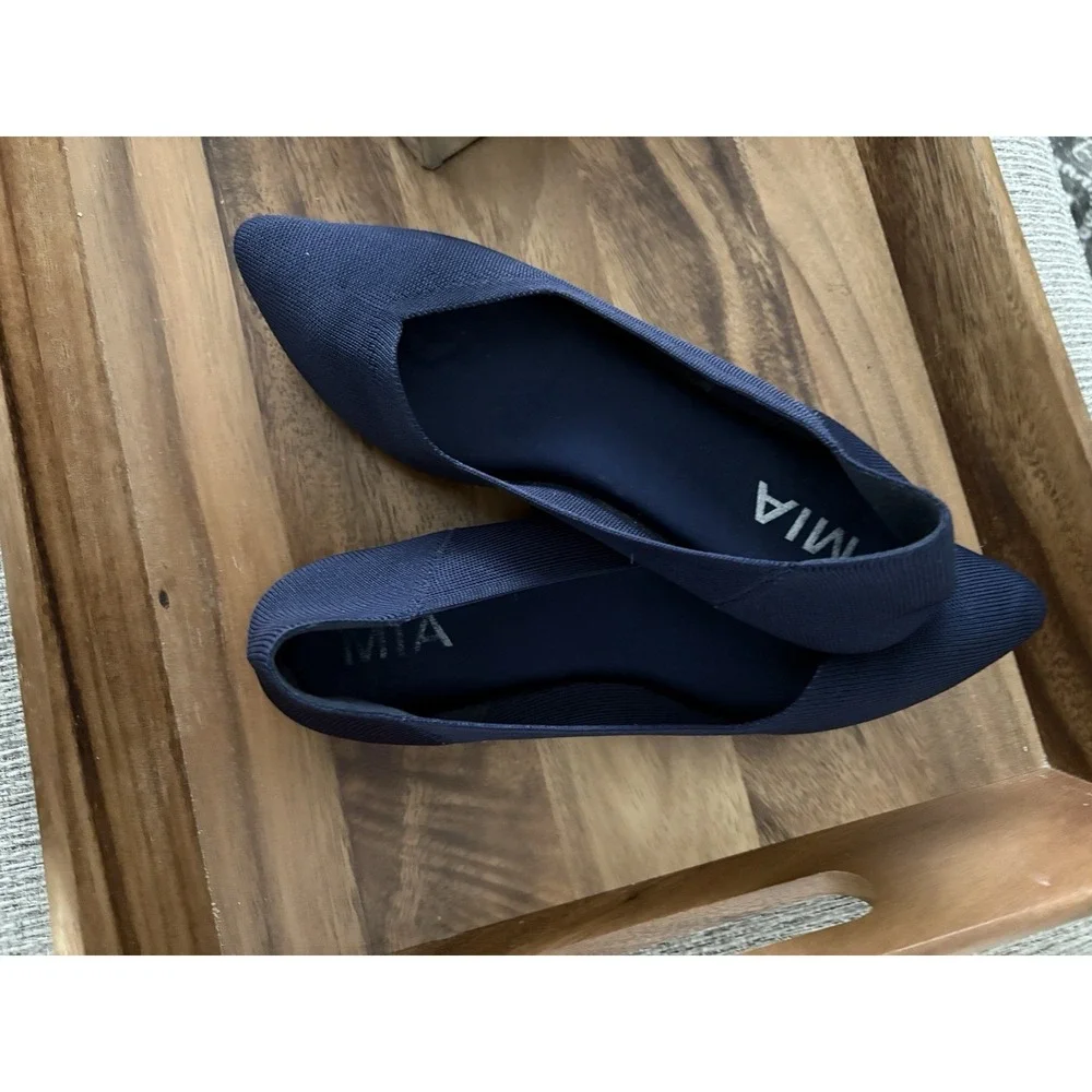 Mia Size 7 M KERRI Navy Textile Slip On Flats / Loafers‎ Women's Shoes